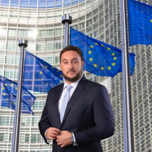 Luigi Wewege EU